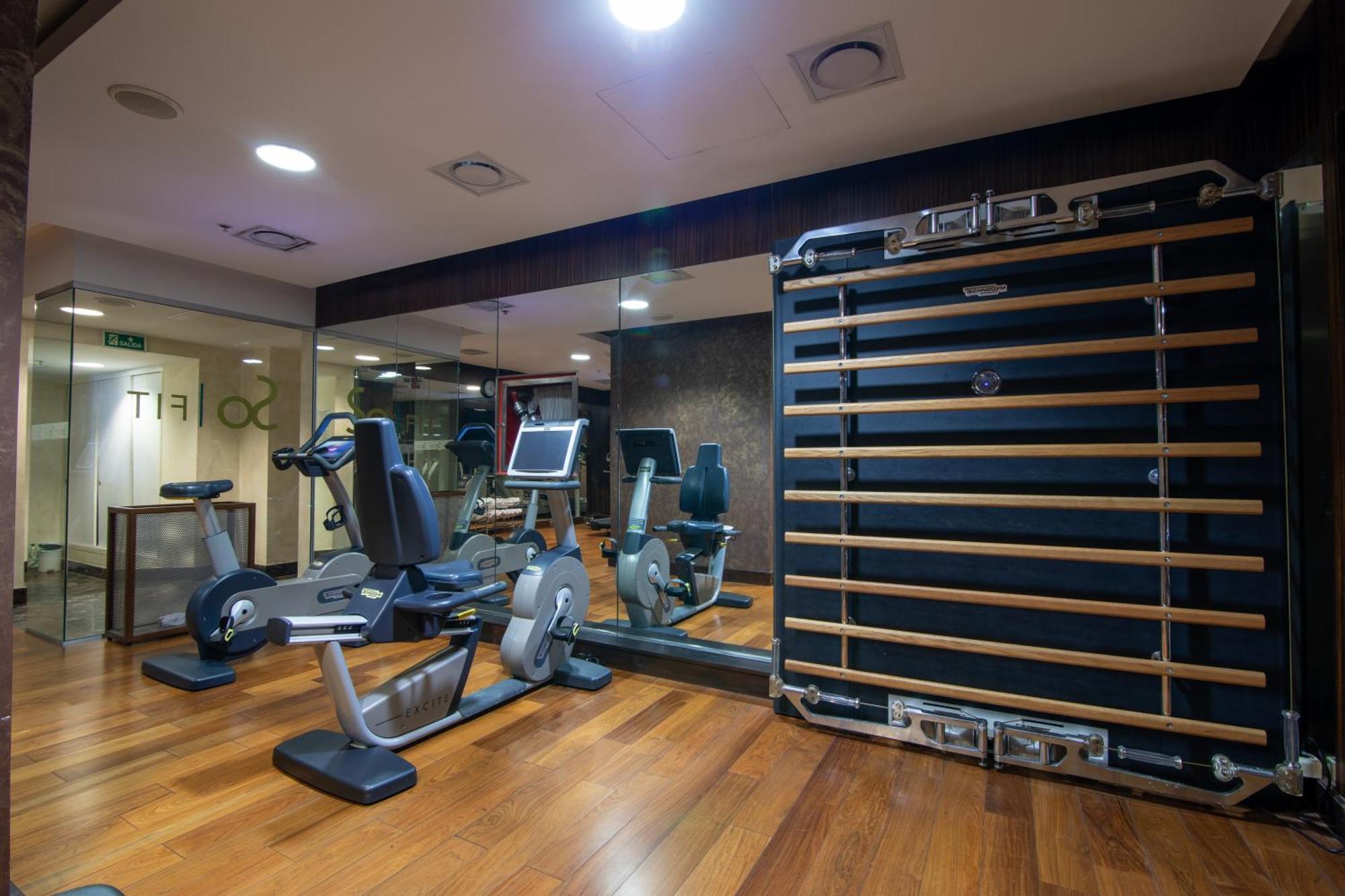 Sofitel Montevideo Casino Carrasco & Spa Exterior photo The gym at The Dorchester